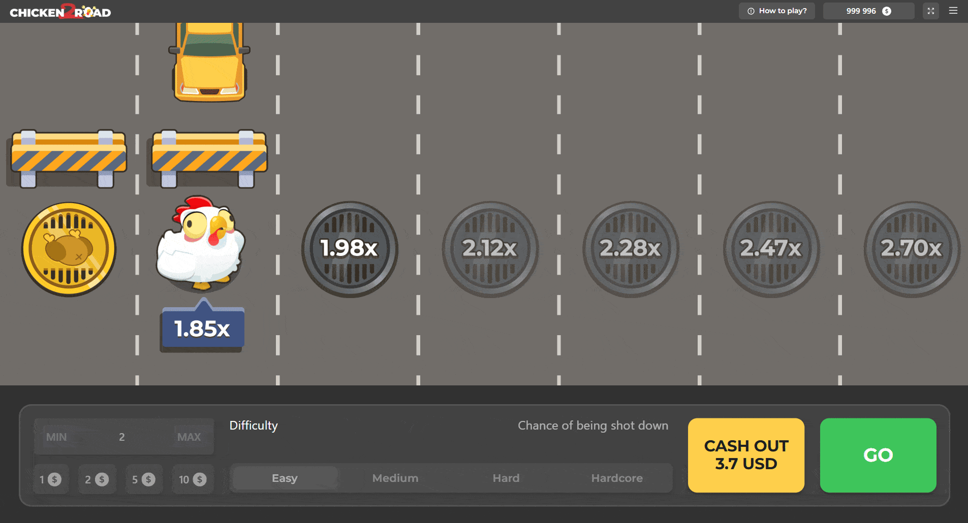 Animazione del gameplay di Chicken Road 2 con la gallina sulla strada e i moltiplicatori di vincita